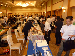 埼玉県トラック協会で「安全環境製品」展示会開催