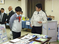 山形県トラック協会で展示会開催