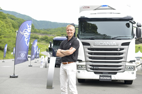 スカニア大型トラック（カーゴ車系単車）のユーザー試乗会